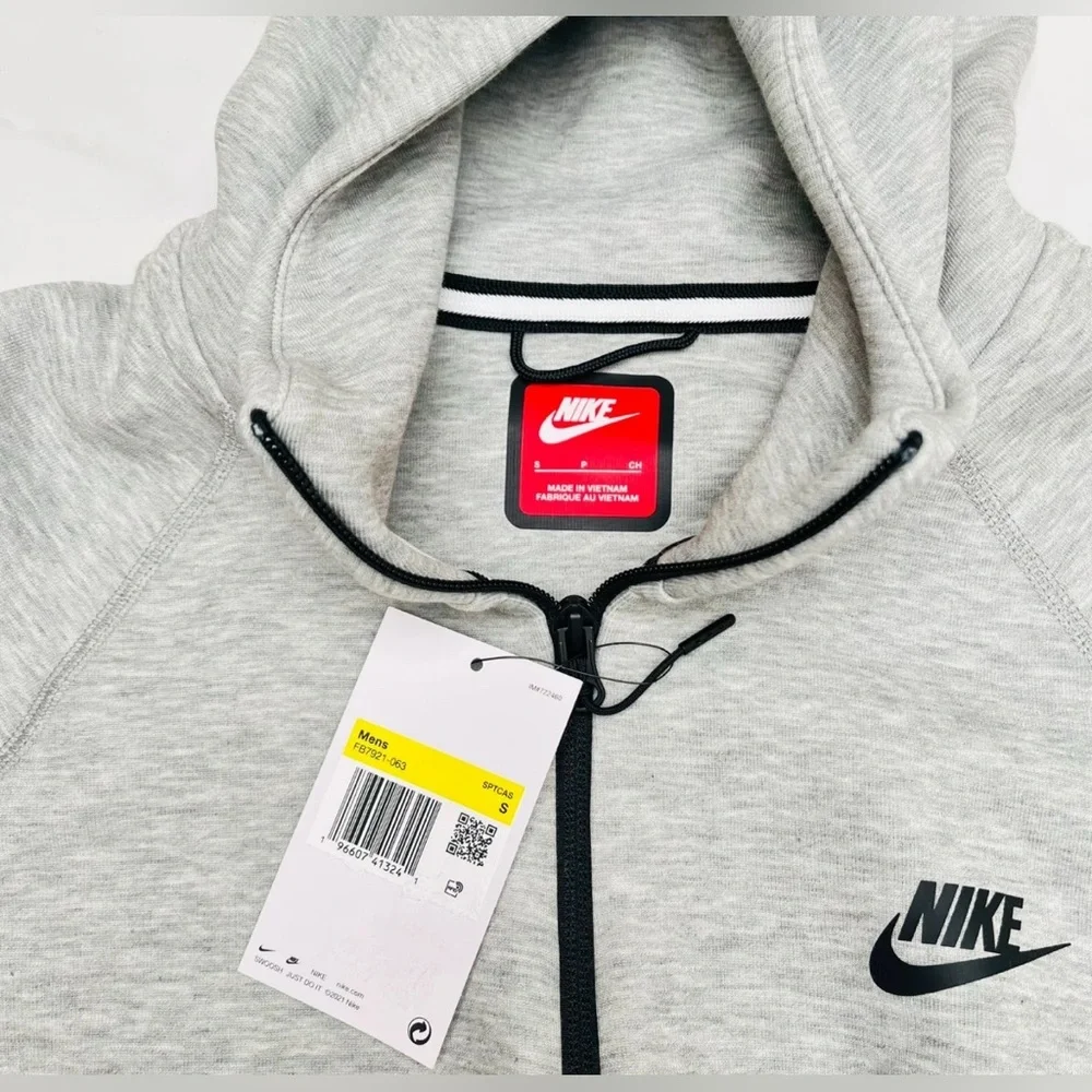 Nike Men's Sportswear Tech Fleece Windrunner Men's Full-Zip Hoodie FB7921-063